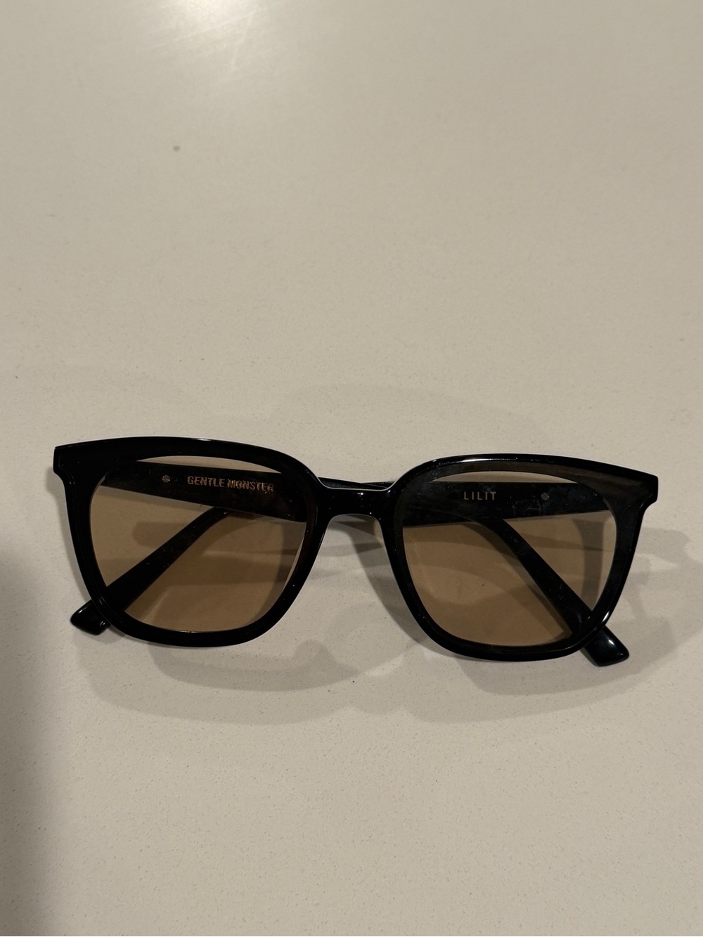 GENTLE MONSTER Lilit Sunglasses - Black Frame, Brown Lenses